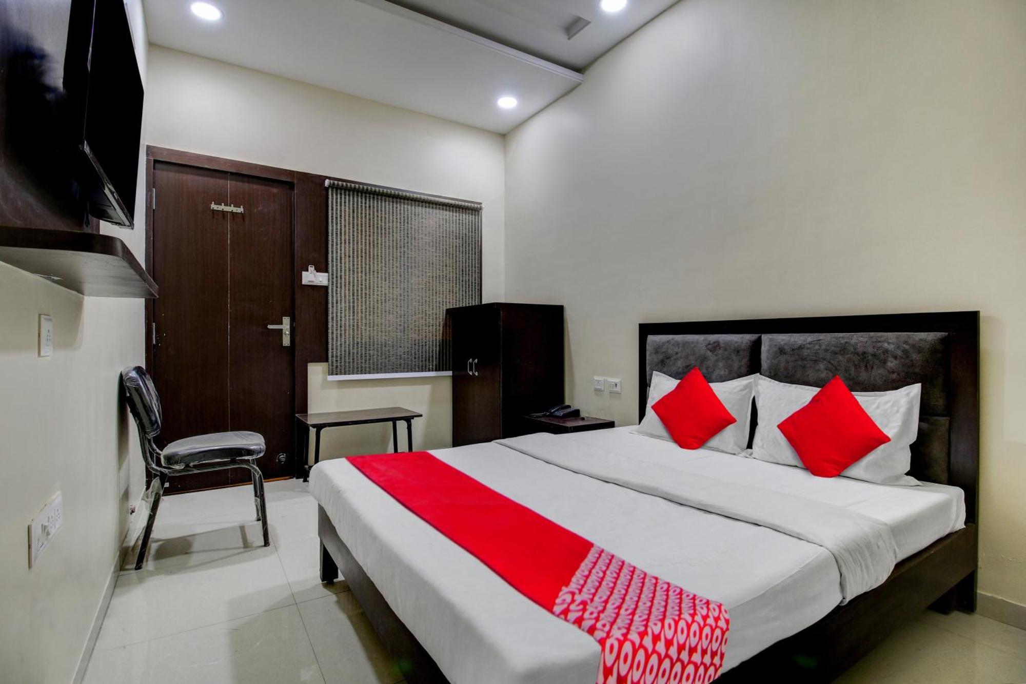 Hotel O The Shloka Bhopal Exterior foto